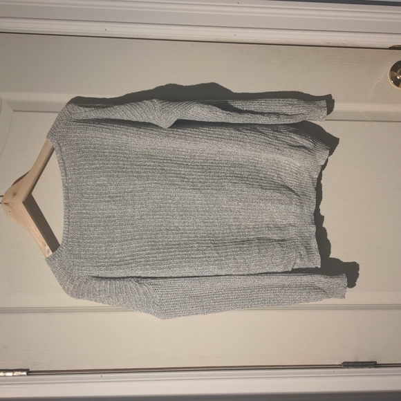 Brandy Melville - Gray Knit Sweater - Picture 3 of 3